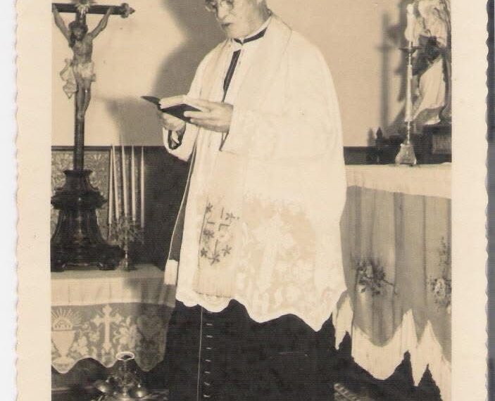 Restos mortais de padre histórico de Gravataí são transferidos para Glorinha e geram impasse na Igreja