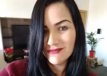 Condenado a 72 anos: júri em Gravataí sentencia homem por feminicídio e tentativa de matar três crianças