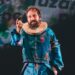 Gregório Duvivier traz “comédia poética” ao palco do Sesc Gravataí em espetáculo sobre a língua portuguesa