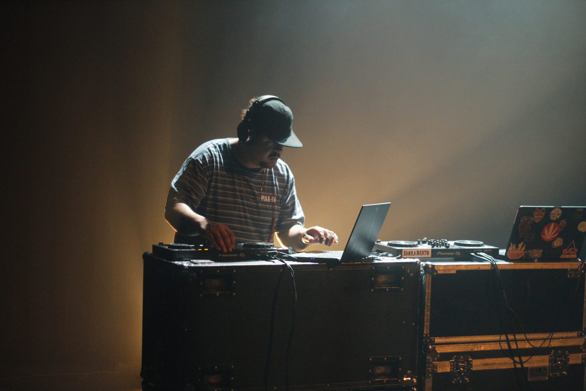 Ao comemorar 10 anos de carreira, DJ Gordex apresenta projeto de valorização da música brasileira