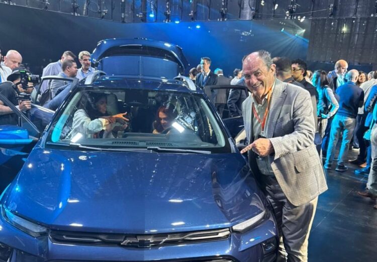 Com a presença do prefeito Zaffalon, GM apresenta novo Chevrolet Sonic em São Paulo