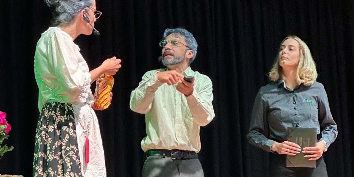 Iniciativa da Sicredi Origens RS, peça teatral alerta espectadores sobre golpes digitais; Gravataí recebe o espetáculo na próxima quinta-feira