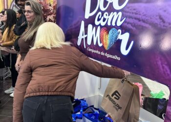 Gravataí mobiliza entidades e lança Campanha do Agasalho 2026 em desfile solidário