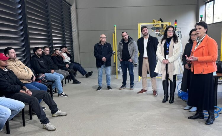 Gravataí aposta na formação de mão de obra para acelerar transição da indústria 4.0