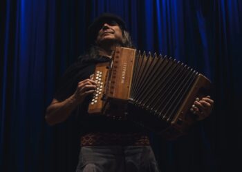 Renato Borghetti traz a Gravataí show comemorativo aos 40 anos do premiado disco “Gaita Ponto”