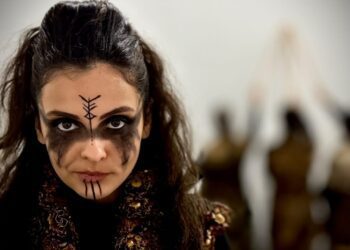 Em novo espetáculo, grupo teatral de Gravataí faz releitura do clássico “Os Três Mosqueteiros”
