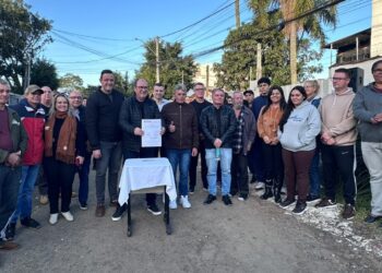Gravataí inicia nova etapa de pavimentações e destina R$ 900 mil para sete ruas em diferentes regiões da cidade