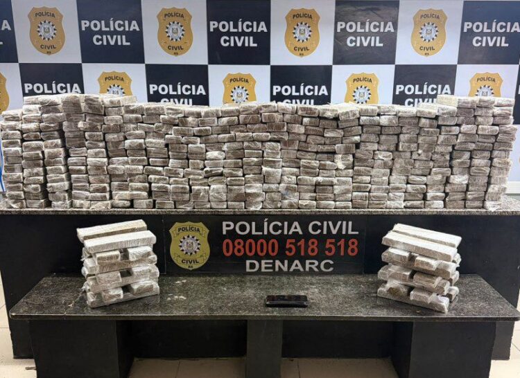 Polícia intercepta carregamento de 203 quilos de maconha transportado de Gravataí ao Vale dos Sinos