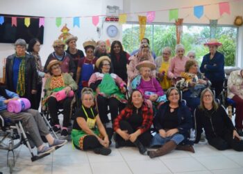Em celebração ao Dia do Amigo, residenciais geriátricos de Gravataí participam de arraial