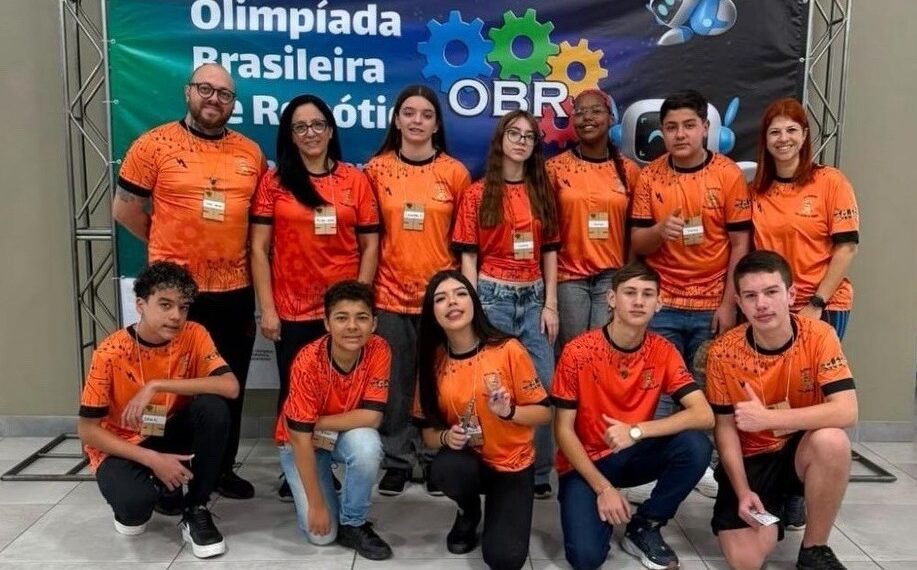 Finalista em edital nacional de fomento à robótica, equipe de Gravataí realiza campanha para adquirir kit de competições