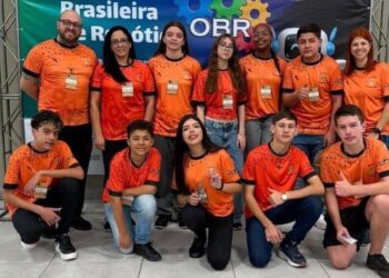 Finalista em edital nacional de fomento à robótica, equipe de Gravataí realiza campanha para adquirir kit de competições