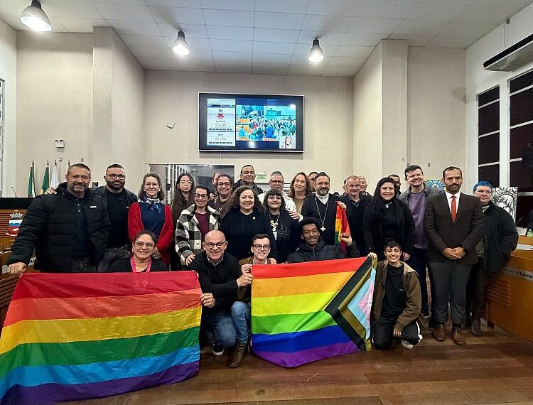 Gravataí aprova criação do Conselho e do Fundo Municipal dos Direitos da População LGBTQIAPN+ e se torna pioneira no RS