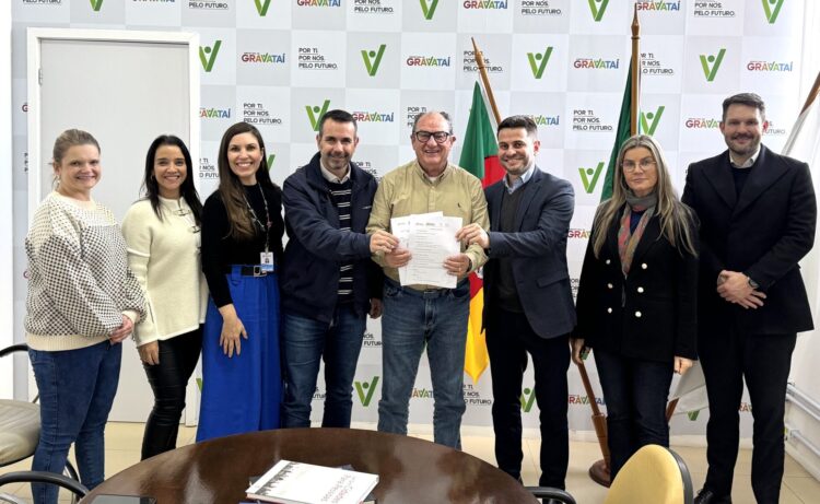 Gravataí firma parceria com a Cesuca e amplia atendimentos gratuitos em odontologia e fisioterapia para pacientes com fibromialgia