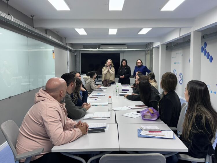 Gravataí aposta na formação de novos gestores para o varejo