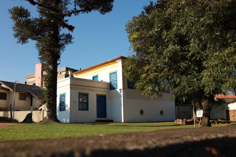 Parte da história de Gravataí e do RS, cultura açoriana é destaque em exposição na Assembleia Legislativa