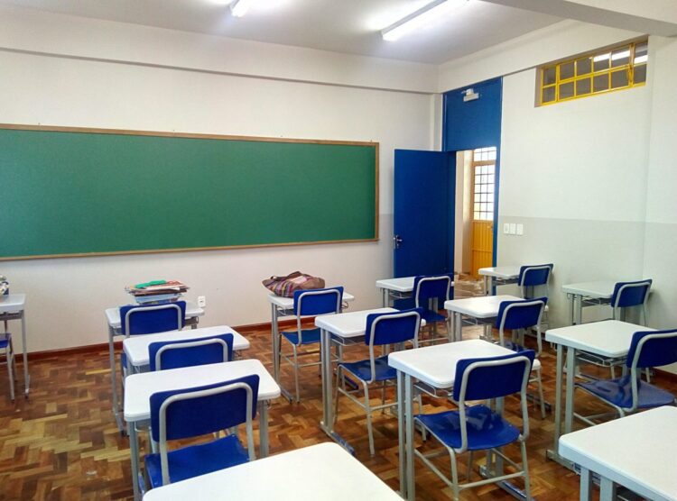 Gravataí abre inscrições para EJA do Ensino Fundamental; veja onde estudar