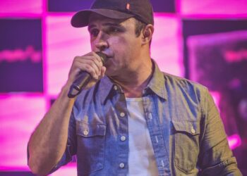 Igreja Matriz de Gravataí promove jantar baile de casais no próximo sábado, com show de Sandro Coelho