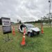 Campanha de conscientização: Cena que simula acidente é exposta na Freeway para alertar sobre riscos do uso do celular ao volante