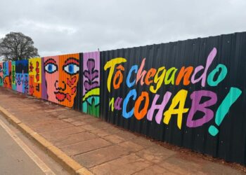 Obra de artista plástico de Gravataí atrai olhares para empreendimento em construção na Cohab B
