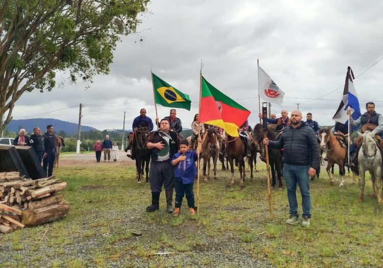 Gravataienses se reúnem na Ronda da Centelha Farroupilha no Parque de Eventos