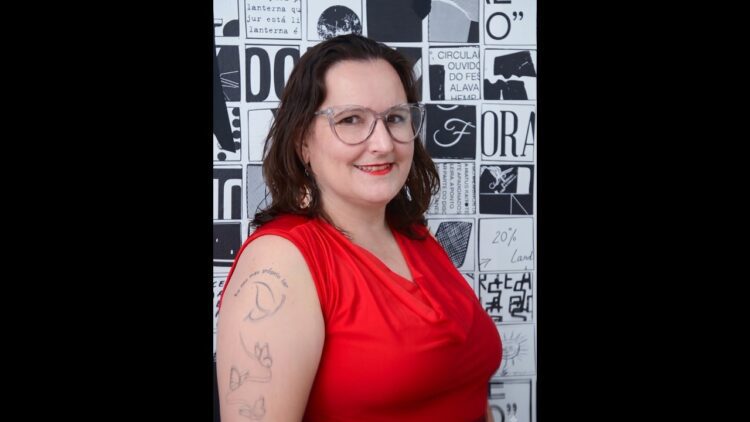 Autora de projetos literários de destaque em Gravataí, Jeane Bordignon lança primeiro romance