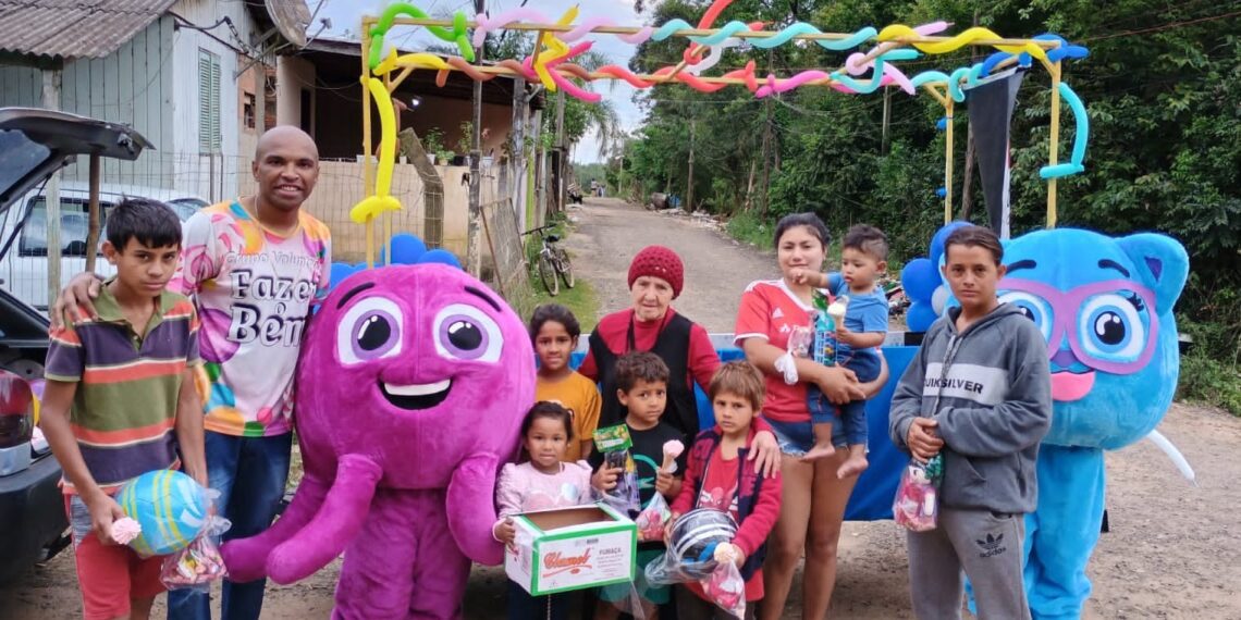ONG Fazer o Bem arrecada brinquedos e doces para tradicional ação social de Dia das Crianças em Gravataí e Cachoeirinha