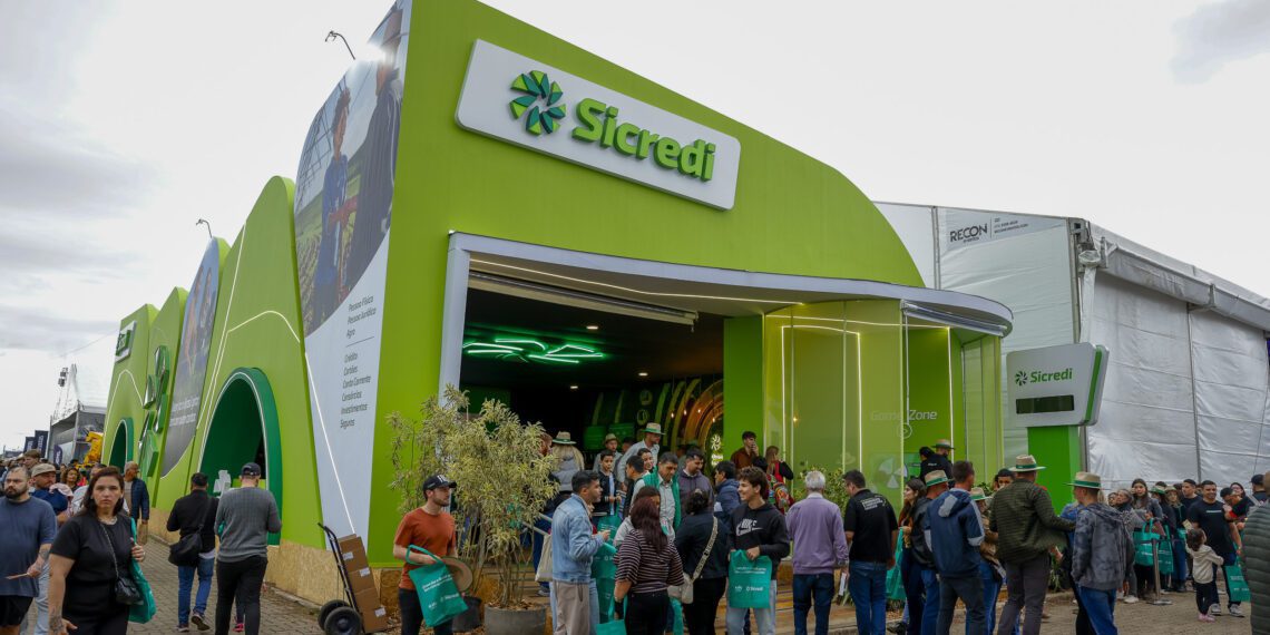 Presente na Expointer, Sicredi reforça compromisso com o agronegócio gaúcho
