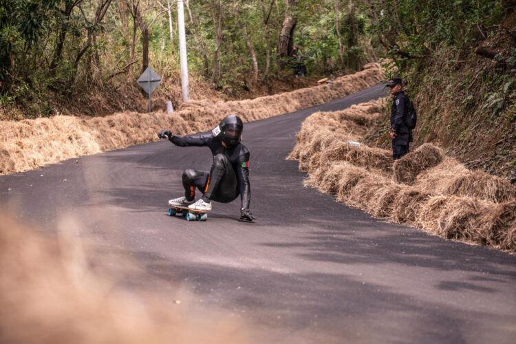 Skatista de Gravataí disputa campeonato no Paraguai em busca de mais um título mundial