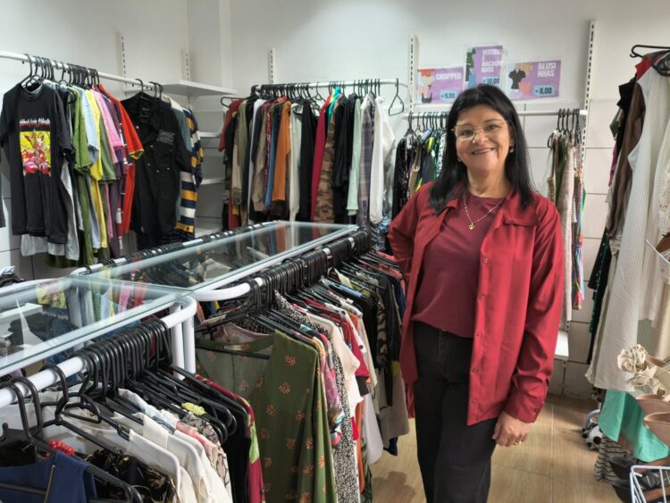 Após diagnóstico de doença rara, gravataiense descobre novo propósito e se torna voluntária na Associação de apoio a pessoas com câncer