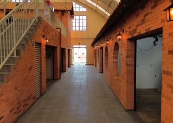 Mercado Público de Gravataí abre inscrições para restaurante, peixaria e açougue; veja prazos, valores e como participar
